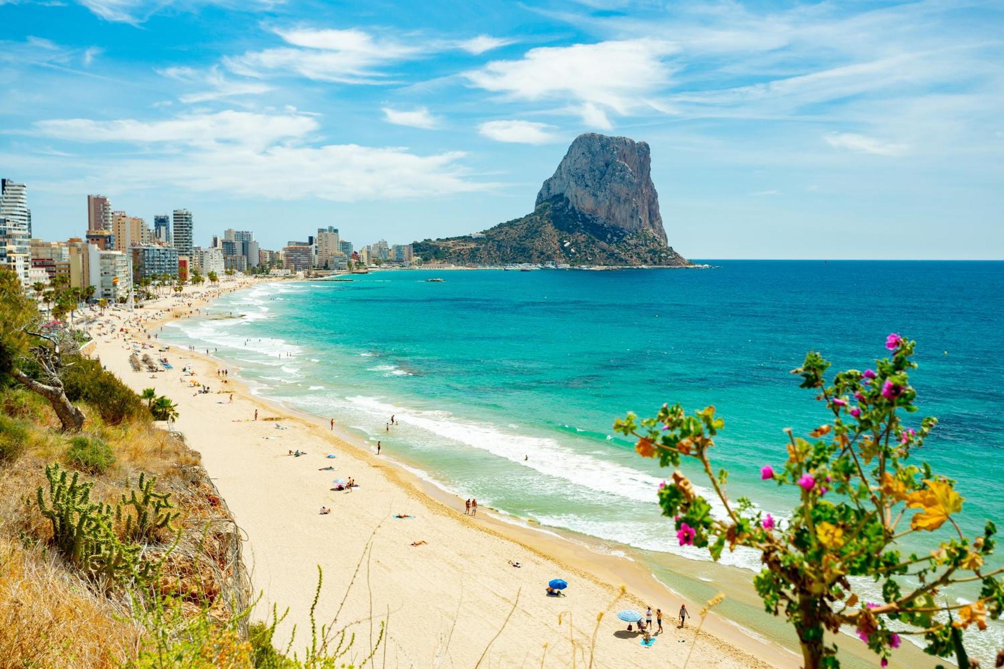 Casa Sunrise - Costa Blanca House With Rooftop, 5 Swimming Pools And Panoramic Sea- And Views At Penon De Ifach カルプ エクステリア 写真