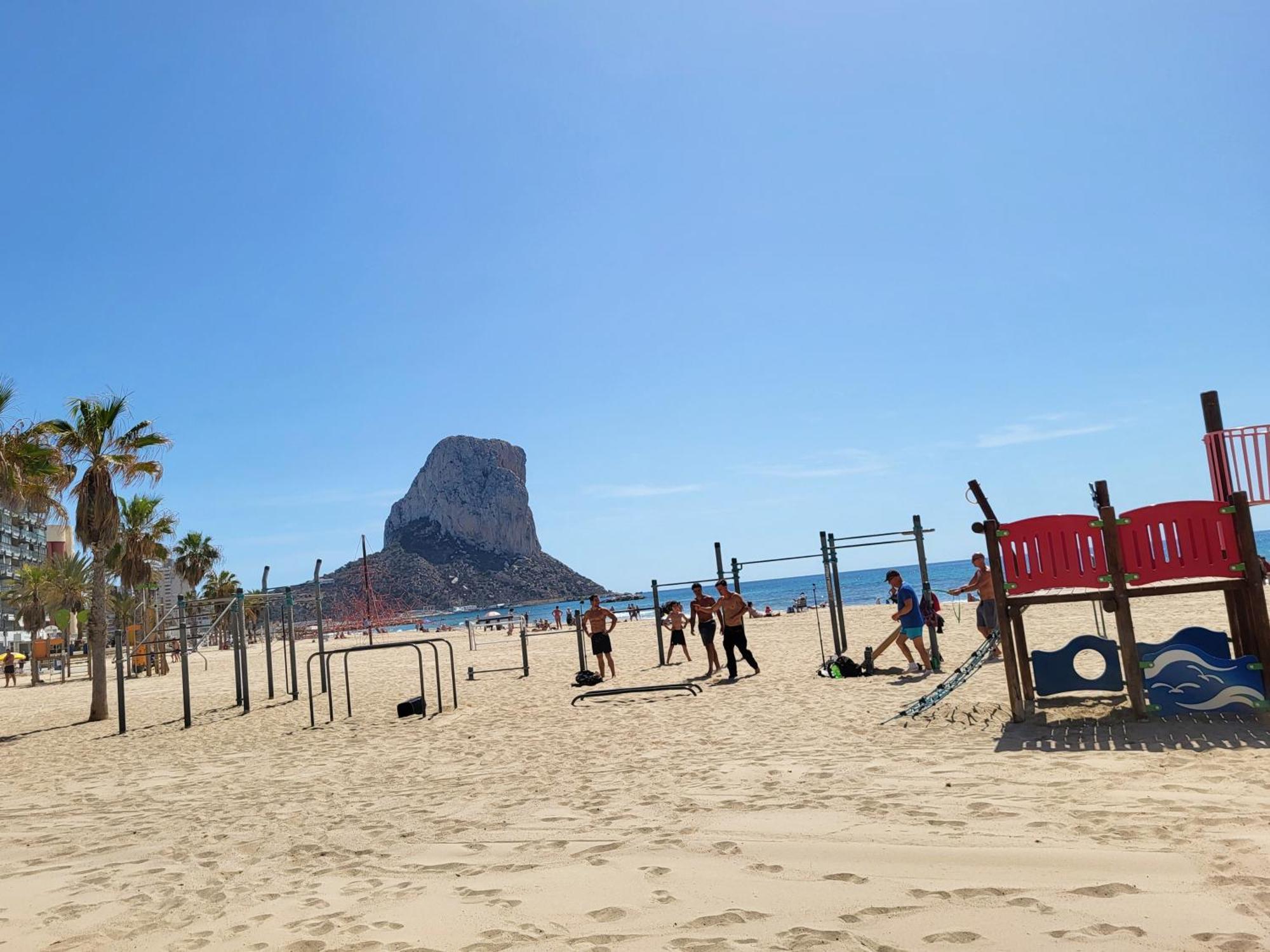 Casa Sunrise - Costa Blanca House With Rooftop, 5 Swimming Pools And Panoramic Sea- And Views At Penon De Ifach カルプ エクステリア 写真